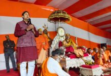 Photo of शंकराचार्य व संतों के साथ जो दुर्व्यवहार हुआ वह निंदनीय- उज्जवल