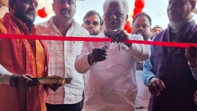 Photo of मटका रेस्टोरेन्ट के उद्घाटन अवसर पर जरूरतमंदों को कराया निःशुल्क भोजन