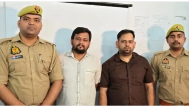 Photo of 12 साल से कर रहे थे फर्जी मार्कशीट का धंधा