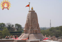 Photo of राम मंदिर परकोटा के सूर्य मंदिर के शिखर पर लहराया धर्म ध्वज