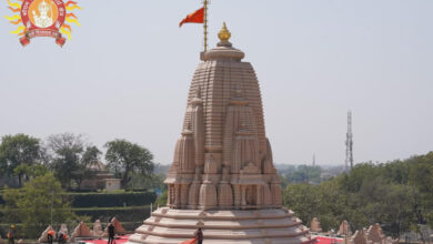 Photo of राम मंदिर परकोटा के सूर्य मंदिर के शिखर पर लहराया धर्म ध्वज