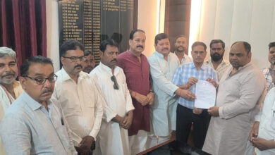 Photo of वैवाहिक सीजन में गैस सिलेंडर की बढ़ी किल्लत-उपभोक्ताओं की परेशानियों को लेकर कांग्रेस ने सौंपा ज्ञापन