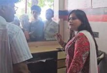 Photo of एसडीएम नेहा मिश्रा द्वारा गैस एजेंसी संचालक को जनहित के क्रम में दिया गया सख्त निर्देश