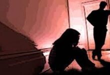 Photo of  शिक्षिका का वीडियो बनाने का आरोप, विरोध पर छेड़छाड़ व मारपीट, आरोपी शिक्षक पर मुकदमा दर्ज