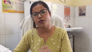 Photo of बांदा में महिला सर्जन ने पत्रकारों पर लगाया उत्पीड़न और वसूली का आरोप, देखें पत्र और वीडियो