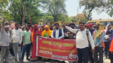 Photo of नगर निगम सफाई कर्मियों ने दी अनिश्चितकालीन हड़ताल की चेतावनी