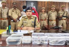 Photo of थाना खरगूपुर पुलिस द्वारा चोरी की घटना का कुछ ही घण्टों में किया गया सफल अनावरण01 अभियुक्त व 01 अभियुक्ता गिरफ्तार