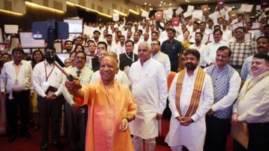 Photo of नियुक्ति पत्र पाकर खिले चेहरे, अभ्यर्थियों ने मुख्यमंत्री योगी का जताया आभार