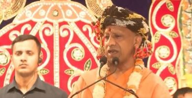 Photo of दुनिया में मुस्लिम से मुस्लिम, कम्युनिस्ट से कम्युनिस्ट और क्रिश्चियन से क्रिश्चियन लड़ रहे हैं: मुख्यमंत्री योगी आदित्यनाथ
