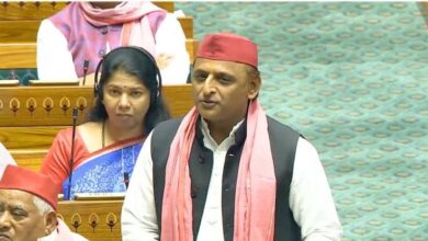 Photo of ‘EVM से चुनाव हो तो दिक्कत, बैलट पेपर से हो तो दिक्कत’, ओपी राजभर ने अखिलेश पर कसा तंज